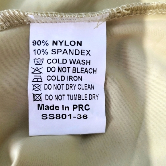 TIA BHUVA Nude Saree Silhouette Short (36") - Picture 5 of 6